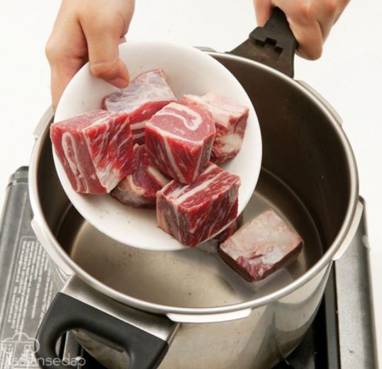 TIPS Menghemat Penggunaan Gas Saat Memasak