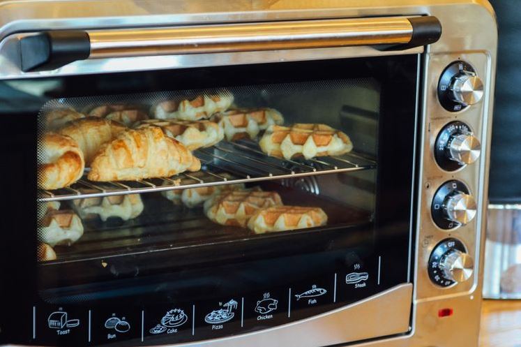 Terlihat Sama Inilah Beberapa Perbedaan Microwave Dan Oven